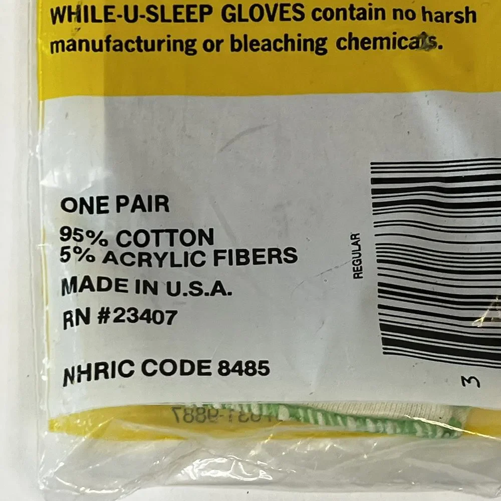 Vintage While U Sleep beauty gloves-regular cotton/acrylic‎ 1 pair new